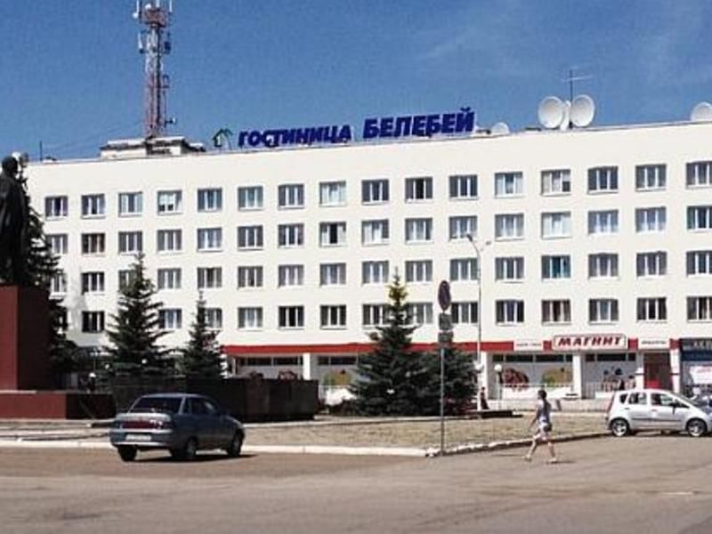 Гостиница белебей. Гостиничный комплекс «Белебей». Город Белебей площадь. Белебей Центральная площадь. Белебей ул. красная 112.